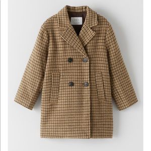 Double -breasted plaid coat